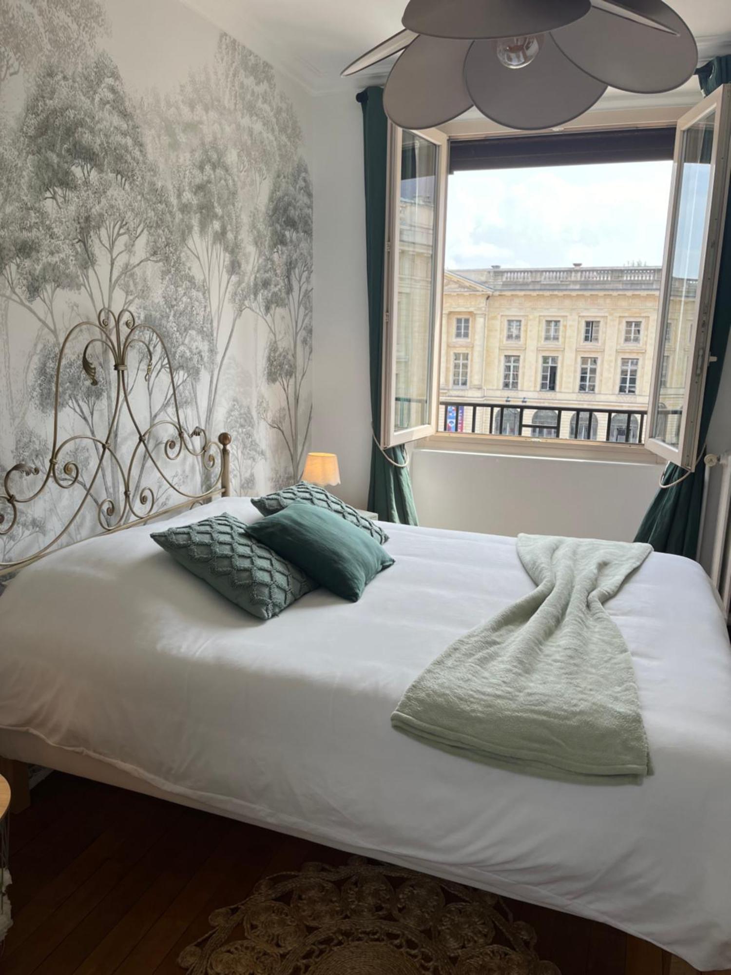 Royal Home, Hypercentre Reims Avec Vue Cathedrale 외부 사진